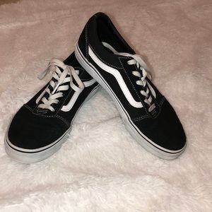 Black Old Skool vans